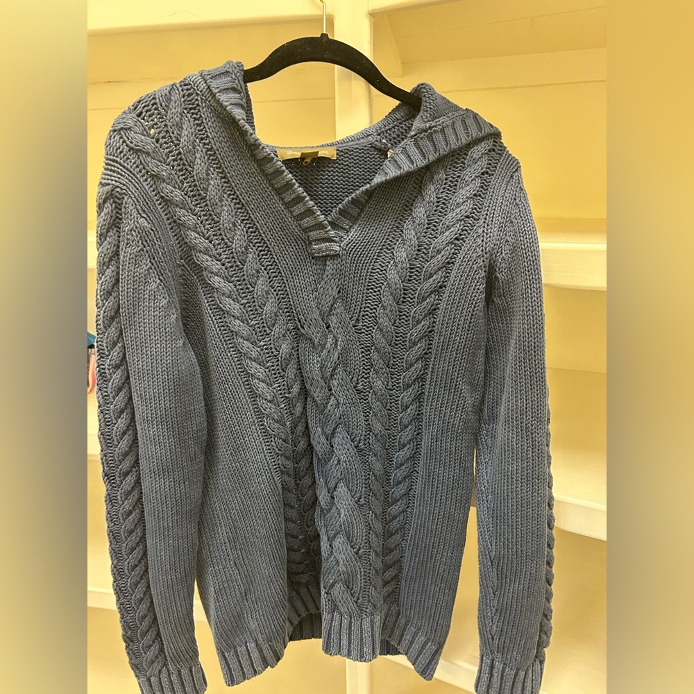Tommy Bahama sweater